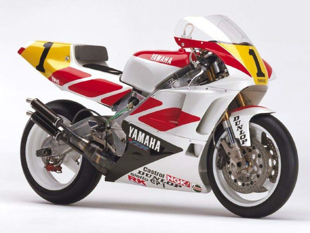 Yamaha YZR 500 được xem là huyền thoại xe đua moto trong thời đại 2 thì của hãng Yamaha