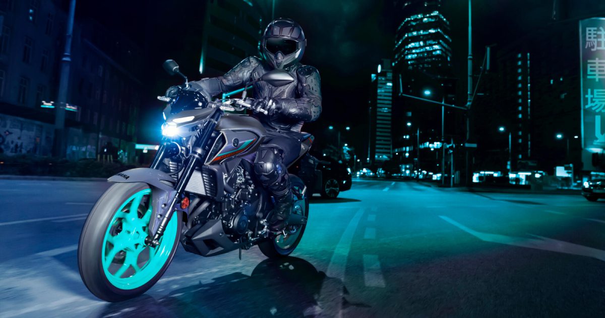 Môtô Yamaha FZX mới ra mắt thiết kế tân cổ điển giá hơn 36 triệu đồng