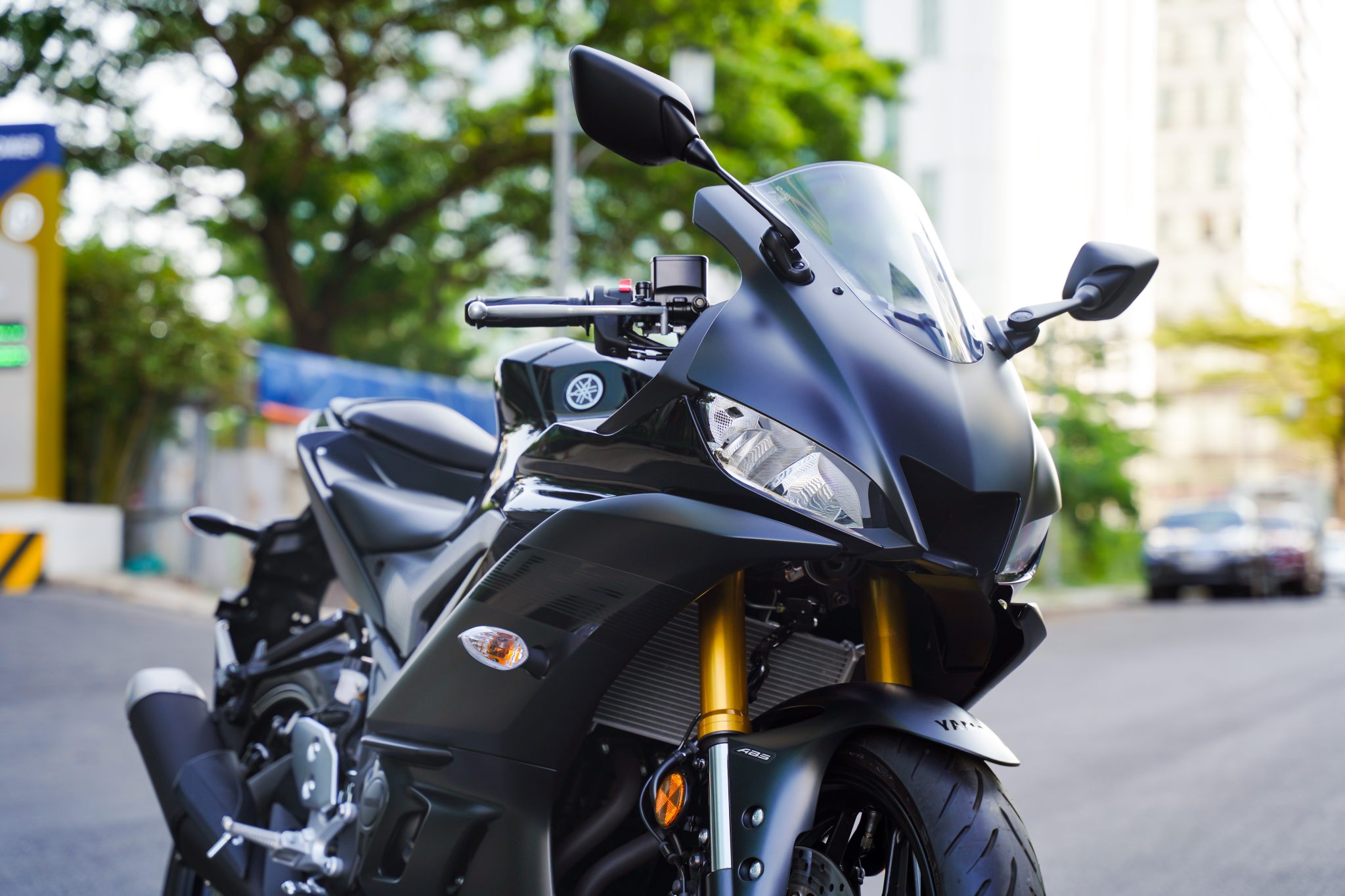 Yamaha R25 R3 2019 sẽ có thiết kế tương đồng với siêu mô tô R1