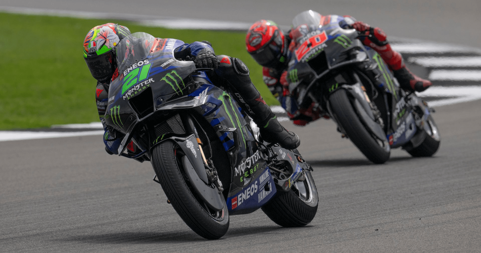 Cặp đôi của Monster Energy Yamaha MotoGP không gặp may trong cuộc đua chính ở GP Anh