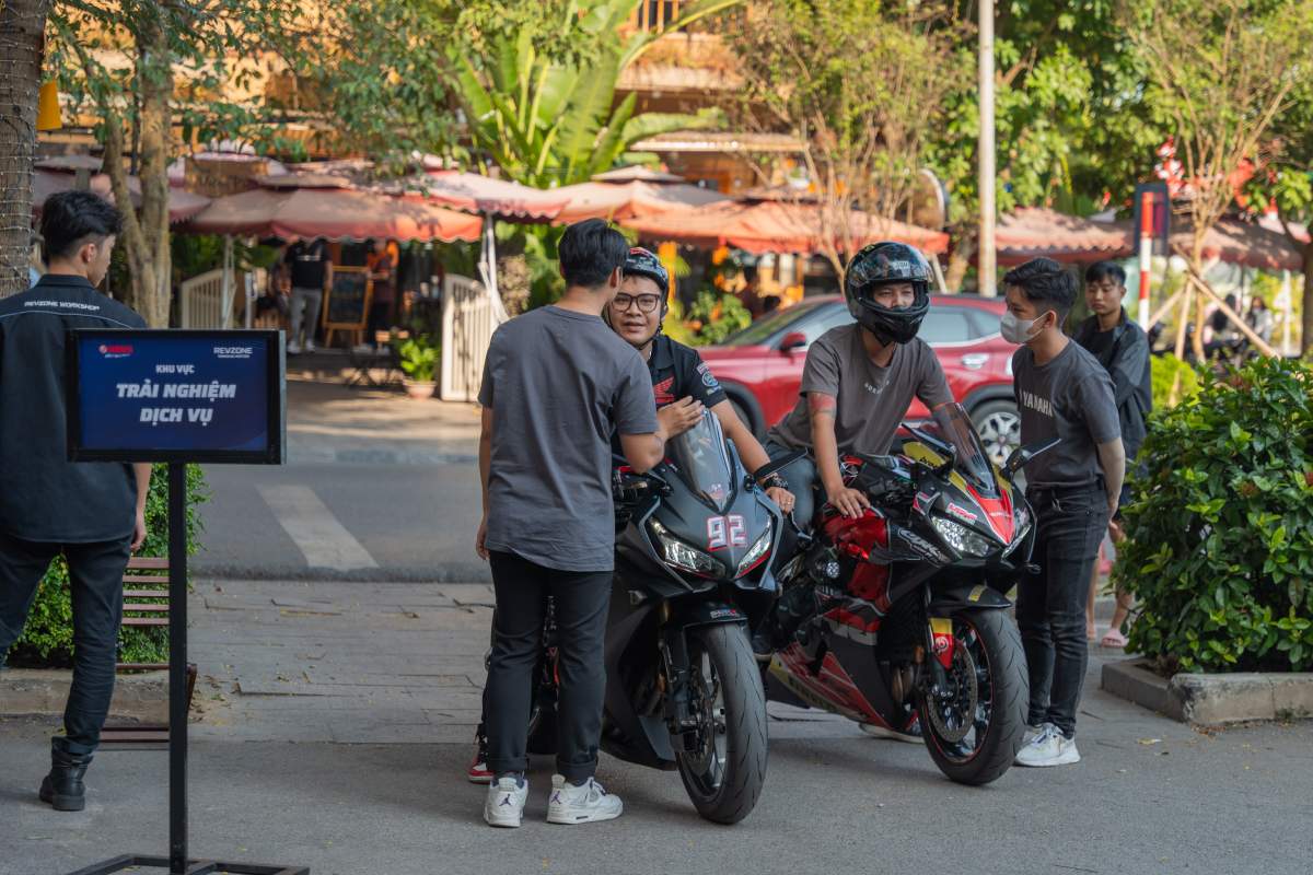 Thay dầu nhớt Yamalube miễn phí