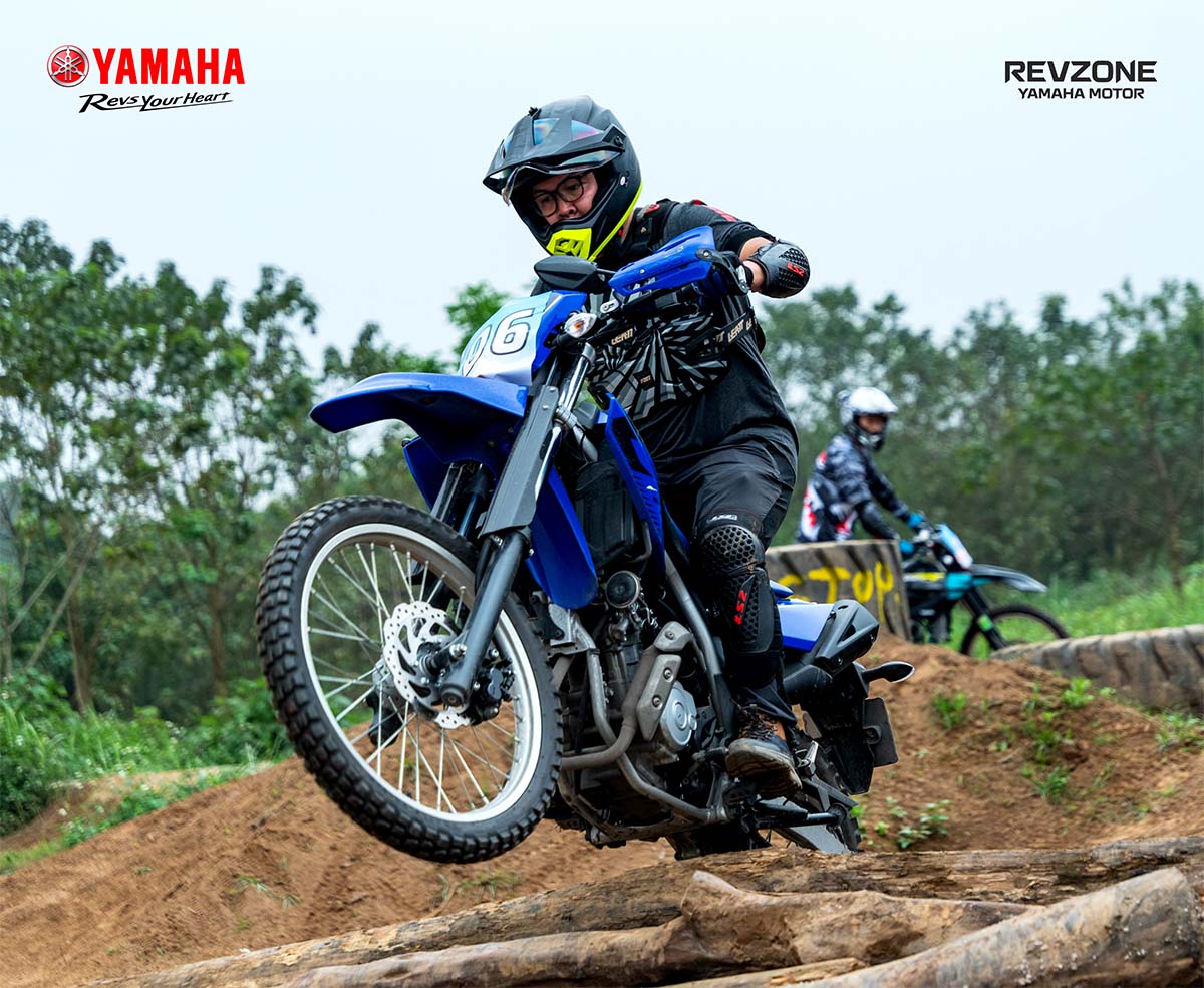 Yamaha WR155R