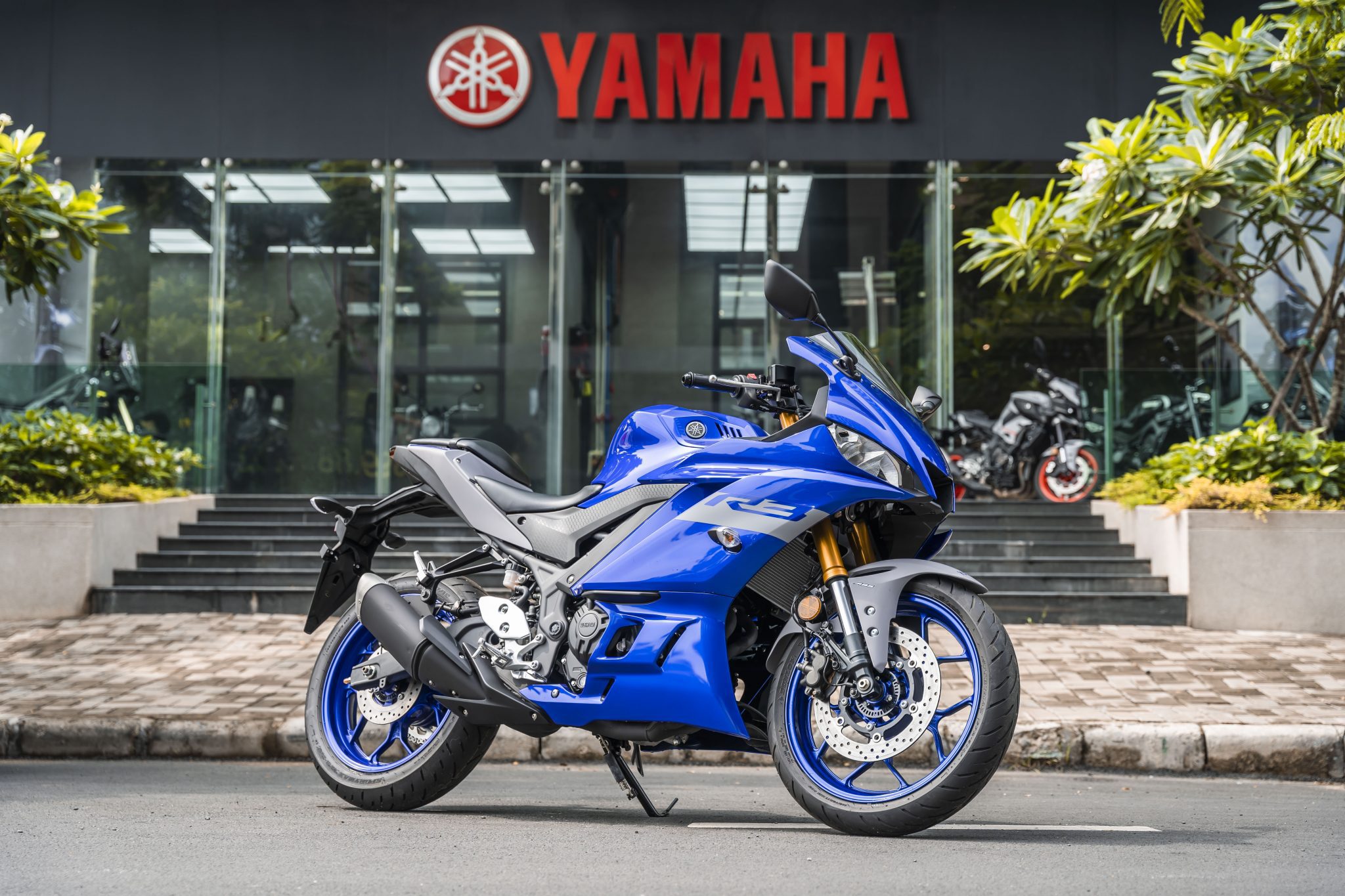 Yamaha R3